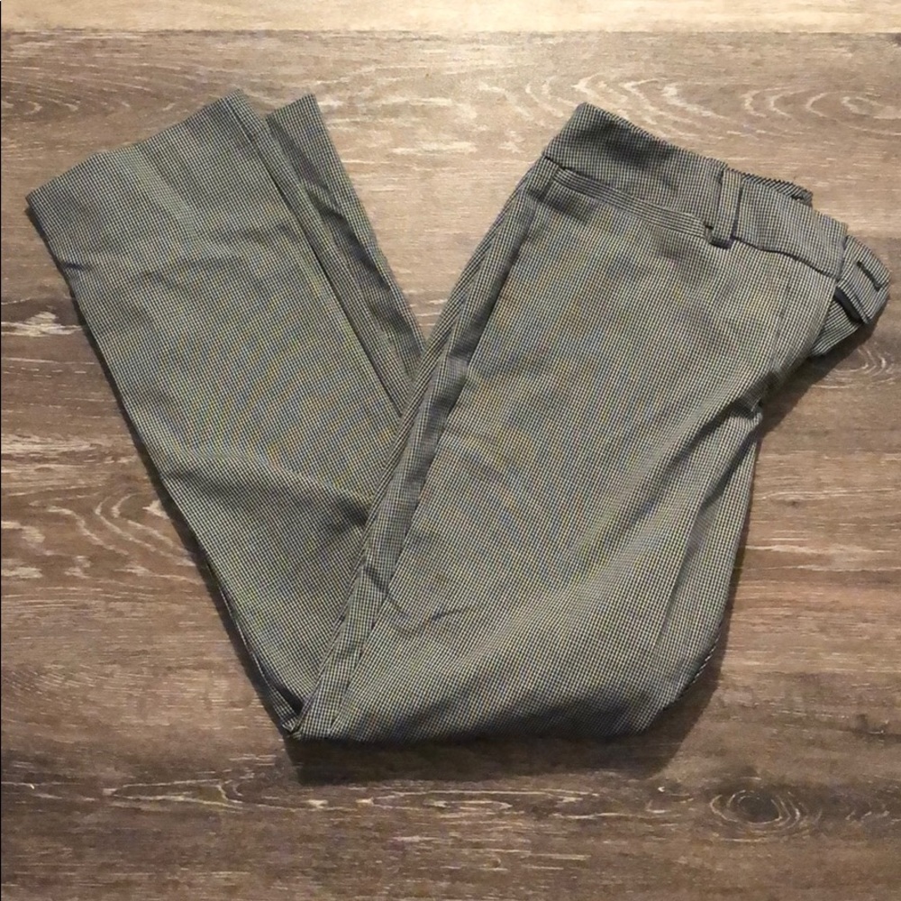 Size 4 7th Avenue Suiting Collection Ankle Pants